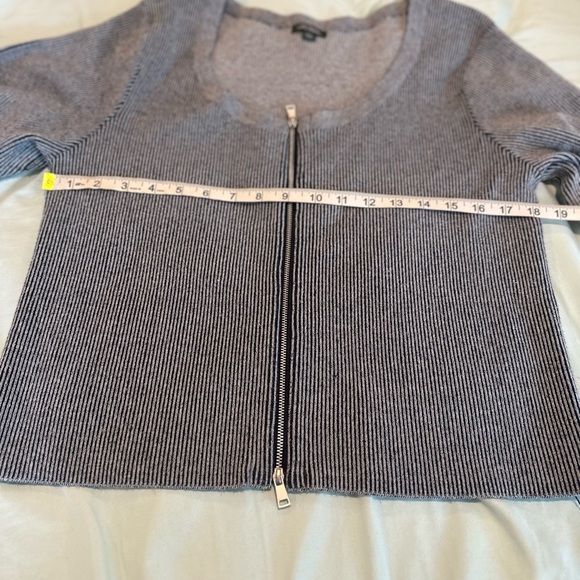 Wild Fable Women's XXL Zip-Front Navy & White Ribbed Cardigan Thick Sweater. - Picture 4 of 14